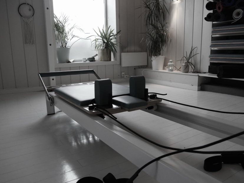 Yoga og Pilates på Jeløya i Moss | Østfold | YOGY AS